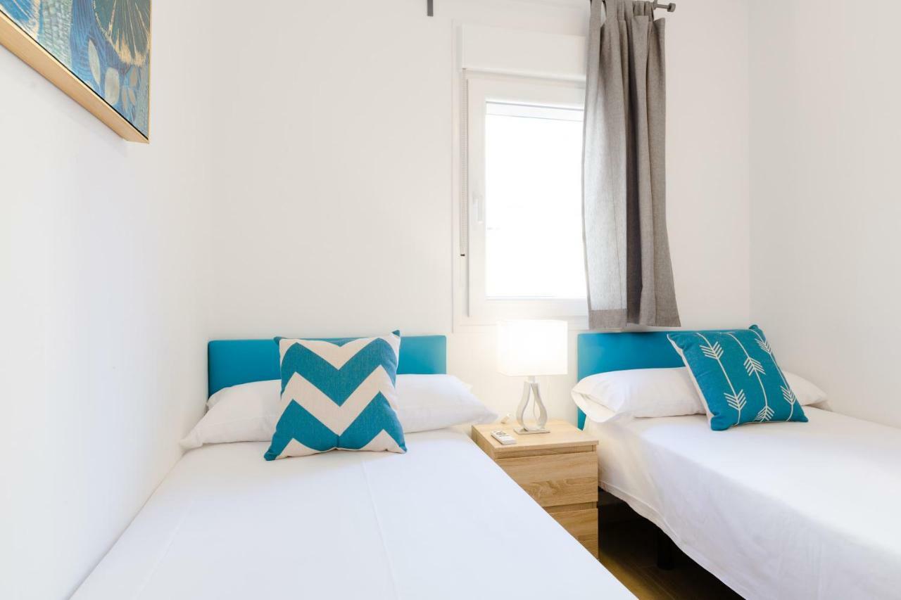 Picasso Daisy Apartment Fuengirola Exterior photo