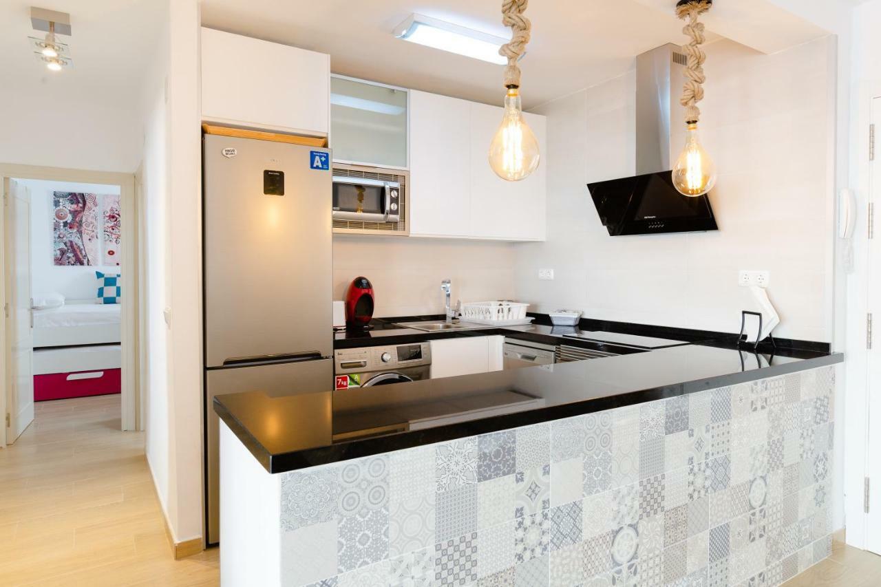 Picasso Daisy Apartment Fuengirola Exterior photo