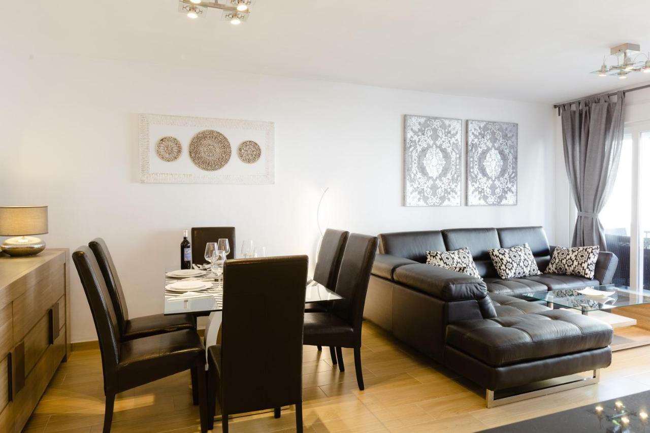 Picasso Daisy Apartment Fuengirola Exterior photo